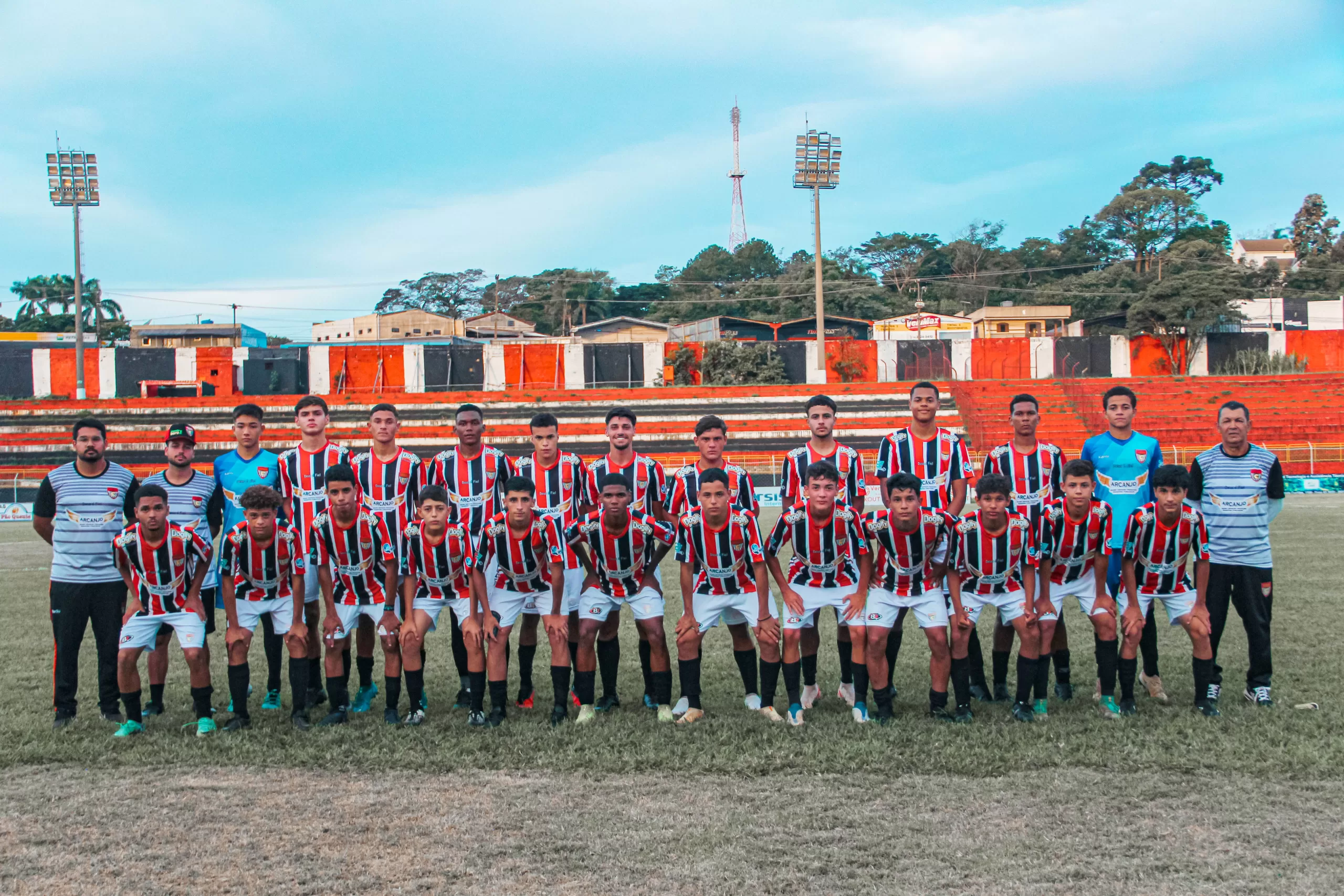 Apucarana Sports vence CRF Londrina Football, avançando na Copa União Sub-17